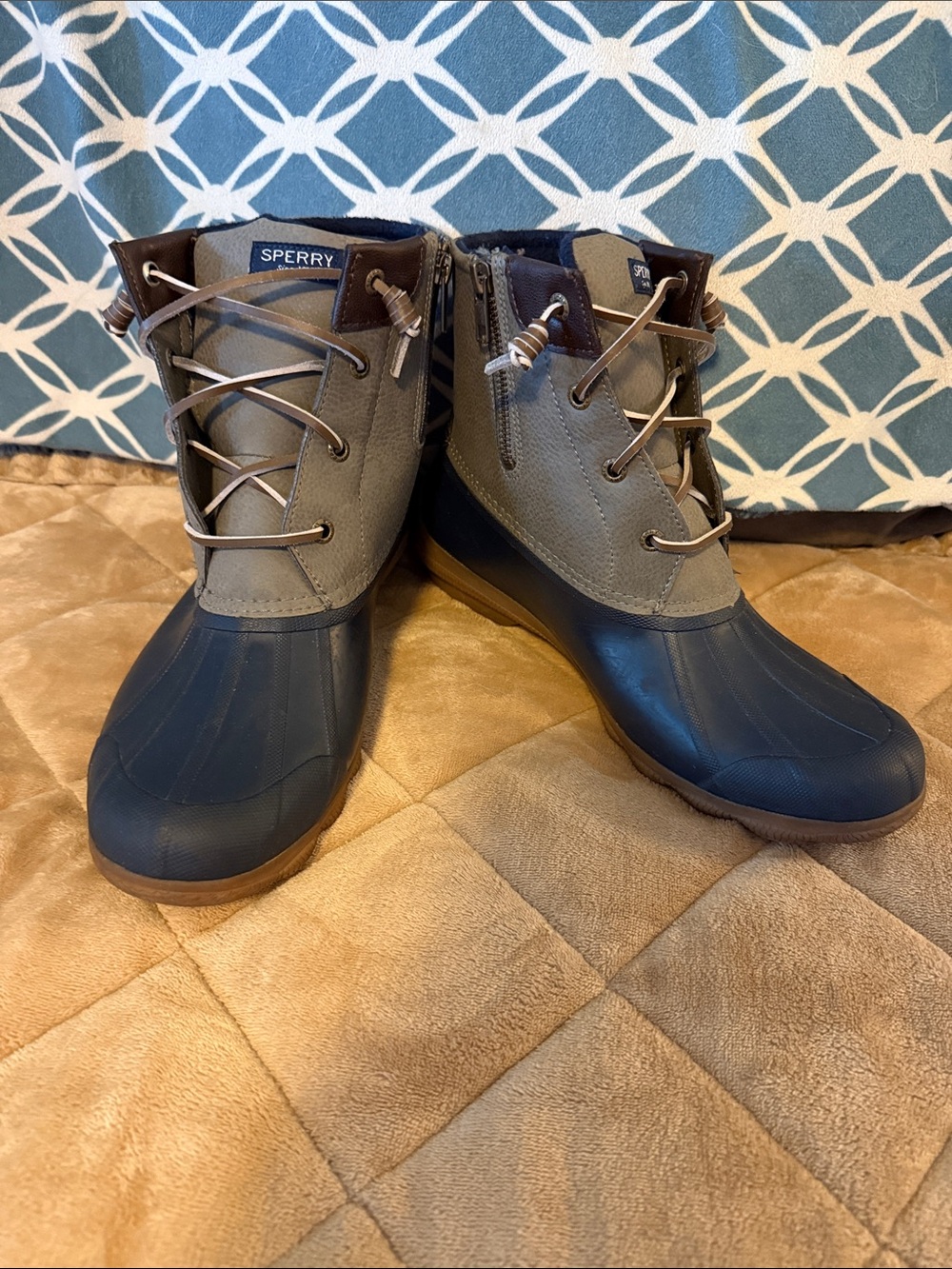 Sperry Women's Navy and Gray Waterproof Lace-Up Duck Boots